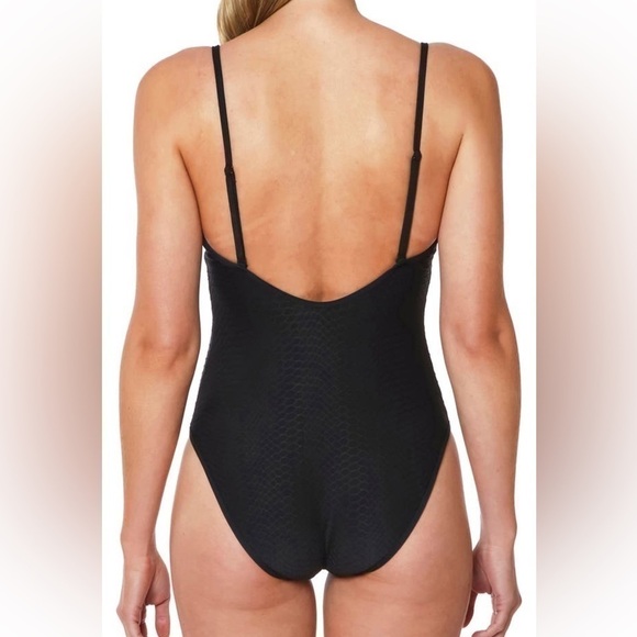 SANCTUARY Mio Keyhole Mermaid Scale Print One-Piece Swimsuit - Picture 2 of 3